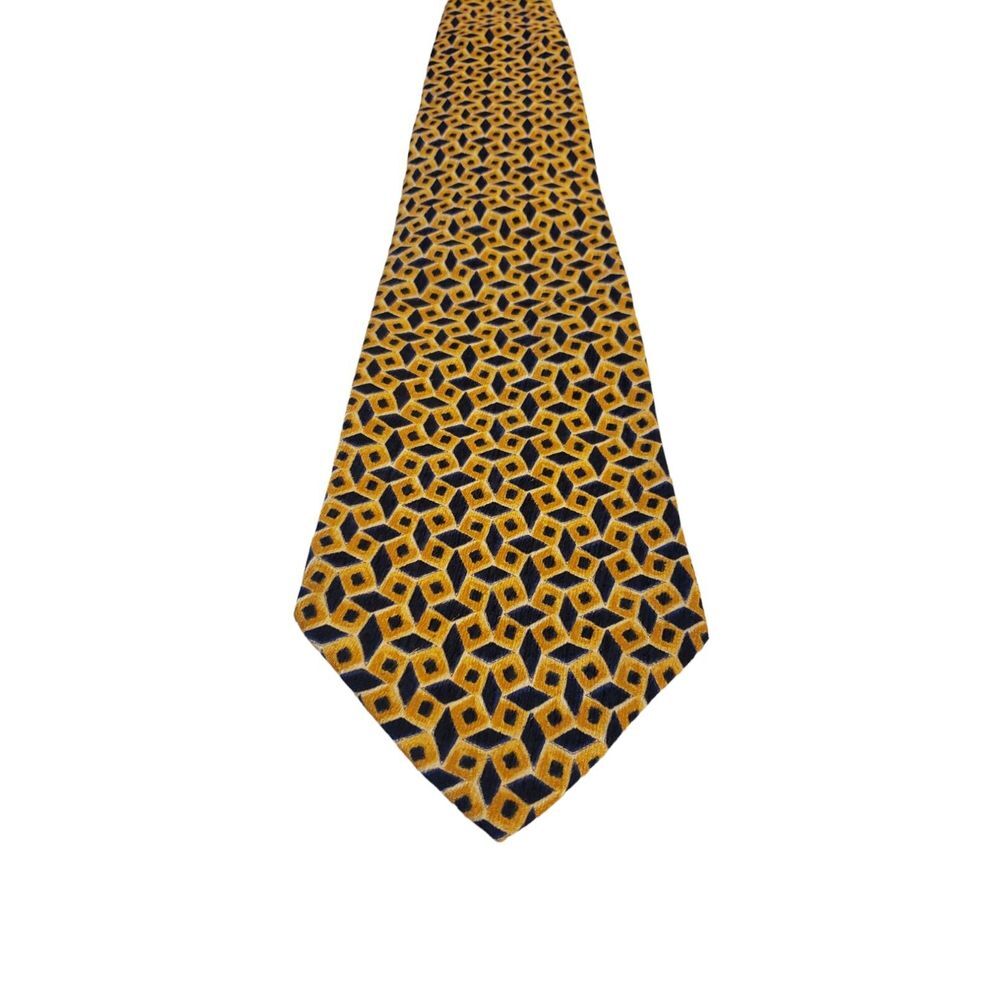 Jeffery Beene Men's Necktie Yellow Blue Geometric Pattern 100% Silk 56" x 4"